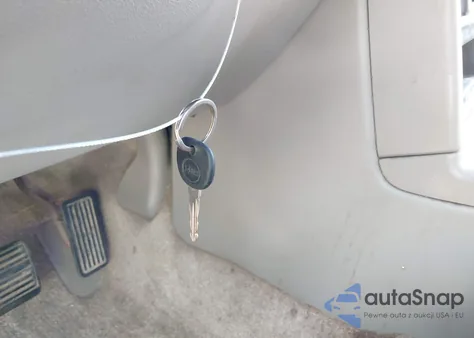 2003 Chevrolet Suburban 1500 Lt из США, поврежденный, VIN 3GNEC16Z93G105748